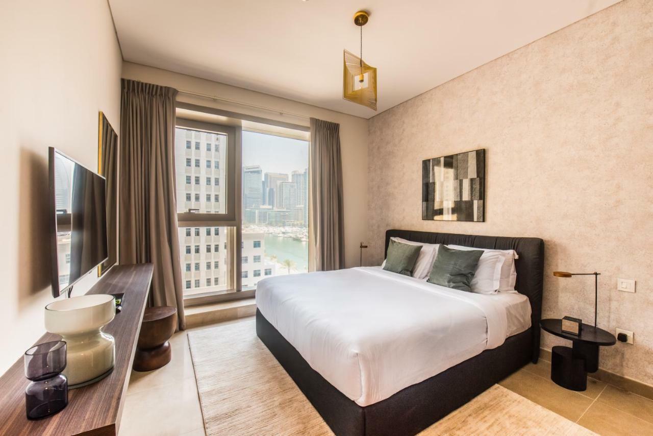 Fantastay Sparkle Tower One Bedroom Suite Marina View Dubai Ngoại thất bức ảnh