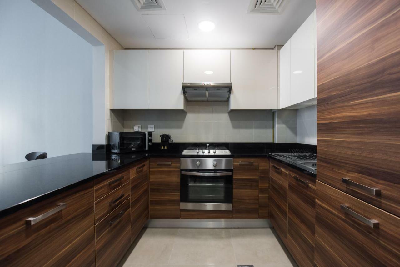 Fantastay Sparkle Tower One Bedroom Suite Marina View Dubai Ngoại thất bức ảnh