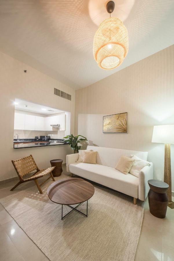 Fantastay Sparkle Tower One Bedroom Suite Marina View Dubai Ngoại thất bức ảnh