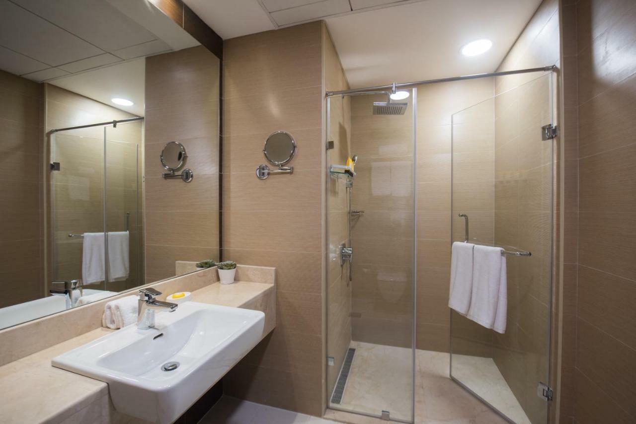 Fantastay Sparkle Tower One Bedroom Suite Marina View Dubai Ngoại thất bức ảnh