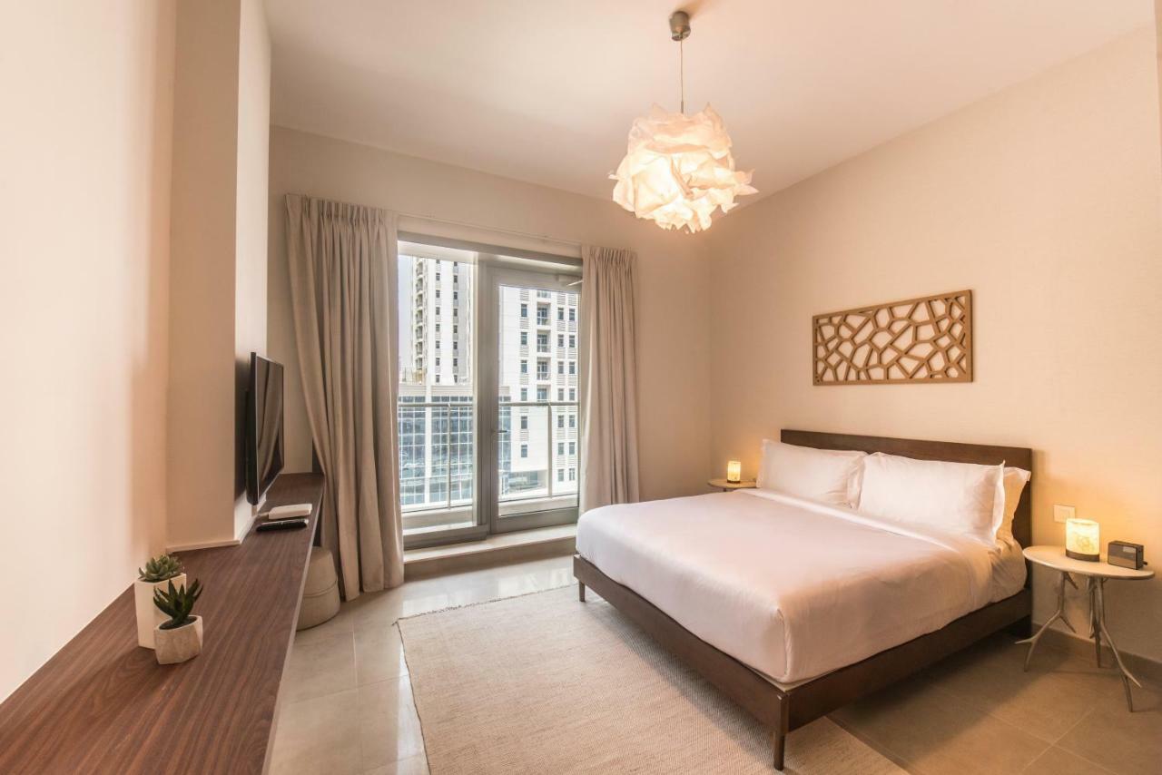 Fantastay Sparkle Tower One Bedroom Suite Marina View Dubai Ngoại thất bức ảnh